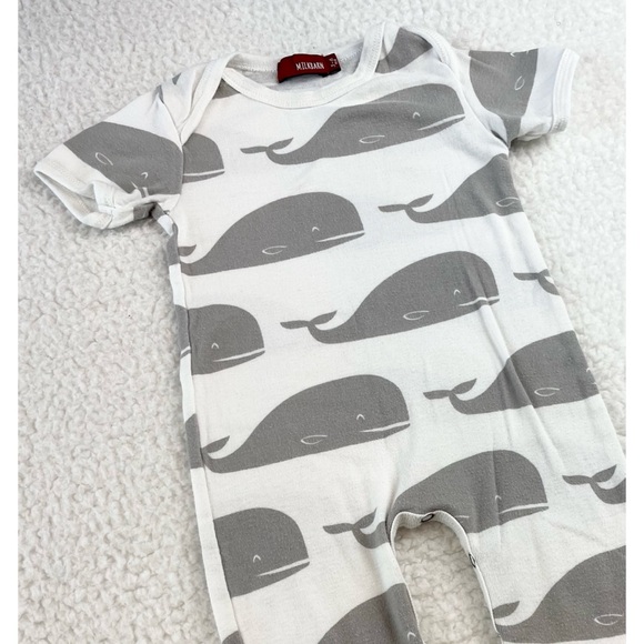 MILKBARN • White/Grey Whale Print Short Sleeve Romper - Picture 8 of 14